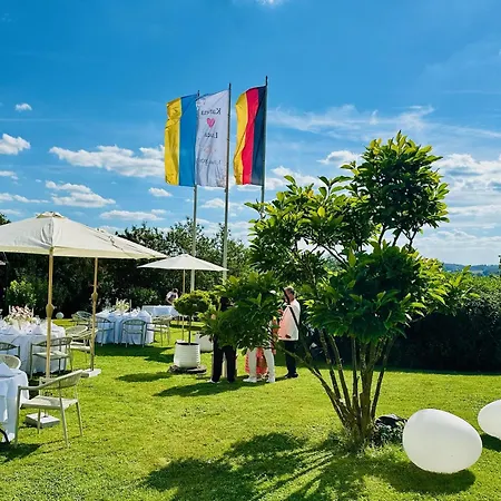 Hotel Bellevue Weimar (Lahn)