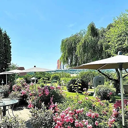 Hotel Bellevue Weimar (Lahn)