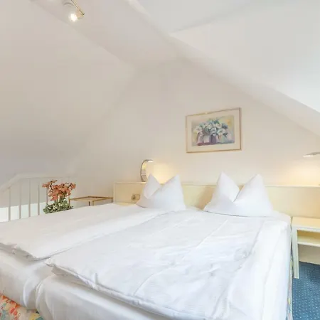 Bellevue Hotell Weimar (Lahn)