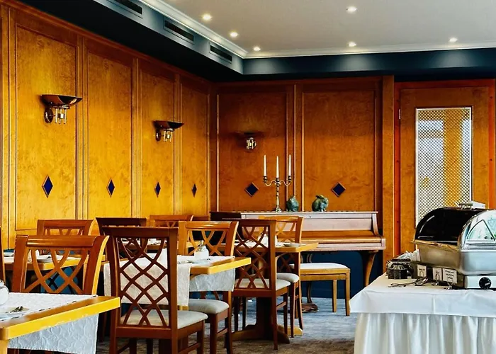 Hotel Bellevue Weimar (Lahn)